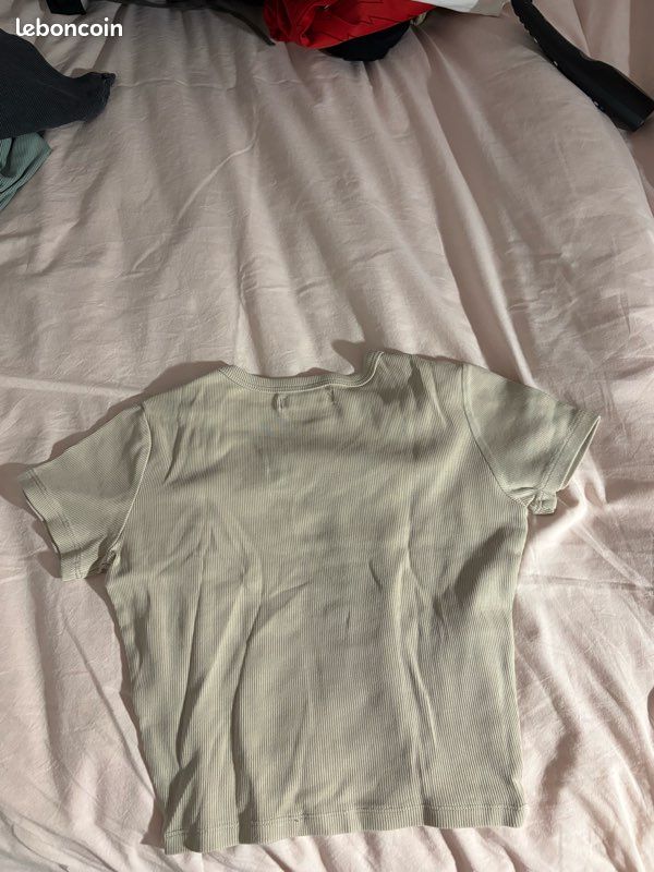 Crop top beige (image 2)