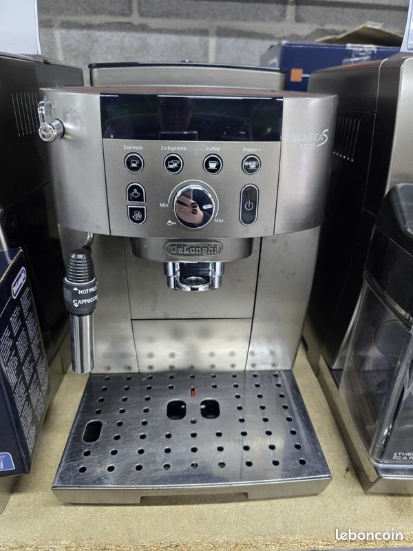 Expresso Broyeur DELONGHI Magnifica S Smart Électroménager - Main Image