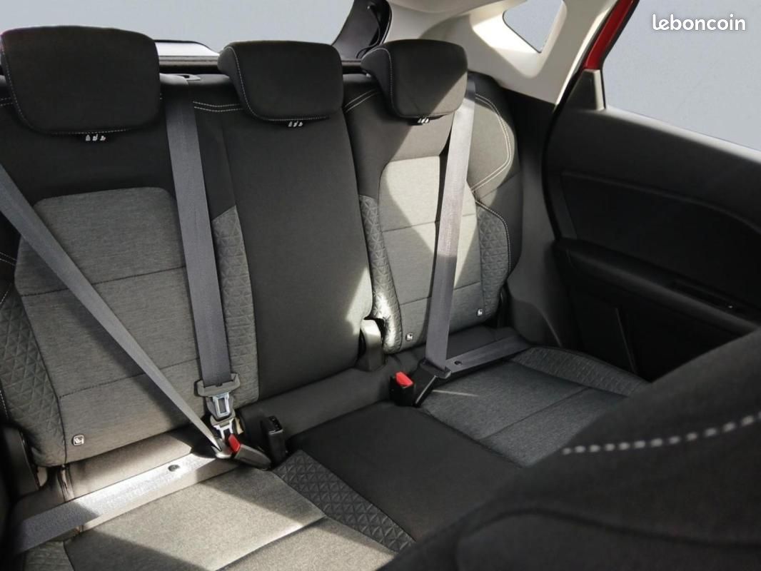 Renault Captur TCe 90 Evolution (image 18)