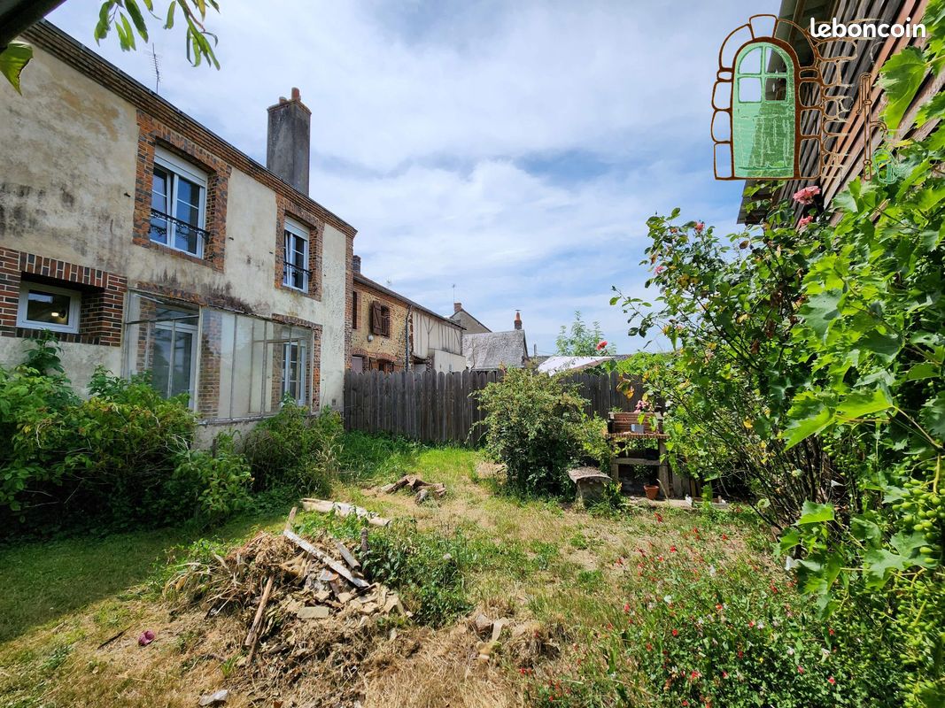 Maison 6 pièces 107 m² · à Choue · 107 m² · 105 000 €