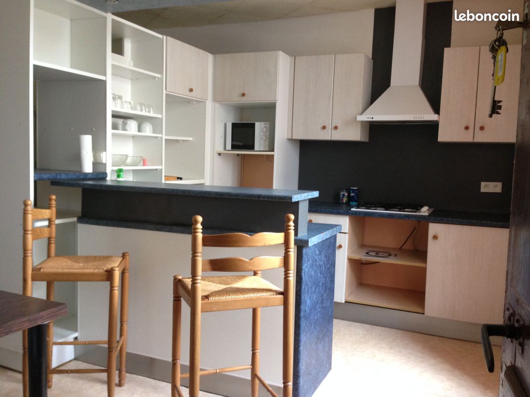 Appartement 1 pièce 27 m² · à Decazeville · 27 m² · 395 €/mois