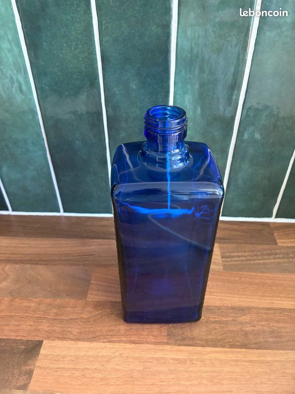 Bouteille bleue (image 3)