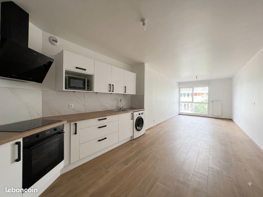 Appartement 2 pièces 52 m² · à Paris · 52 m² · 1 800 €