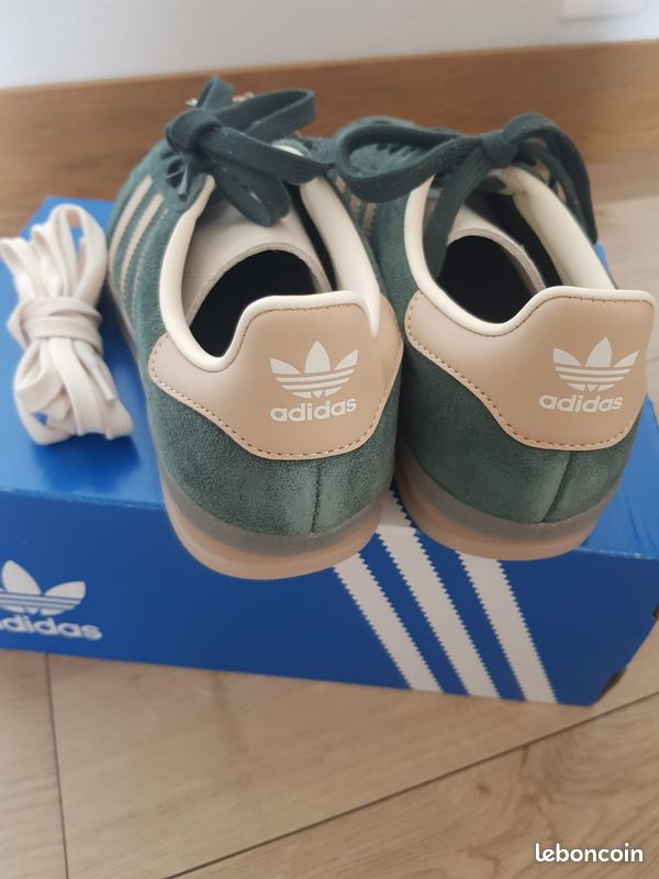 adidas gazelle silver green womens adidas Men's Gazelle Indoor