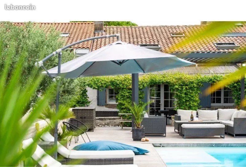 Maison 8 pièces 212 m² · à Médis · 212 m² · 599 000 €