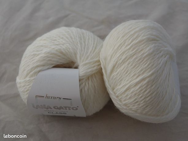 Pelote De Laine Cascade 27 De Plassard - Couleur Ecru (naturel) - Neuf