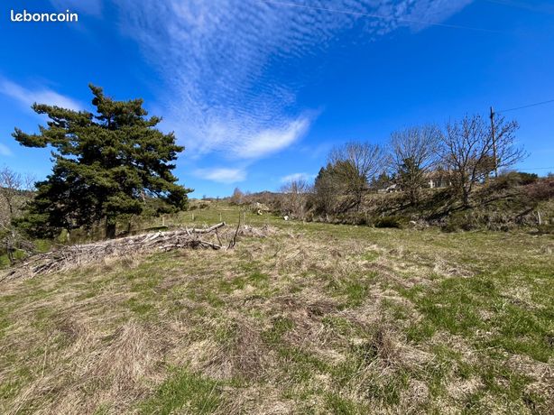 Terrain 700 m² Monts-de-Randon Rieutort-de-Randon