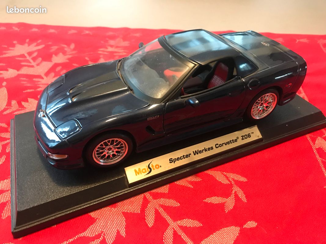Voiture Miniature de Collection - MAISTO 1/18 - LAMBORGHINI V12 Vision