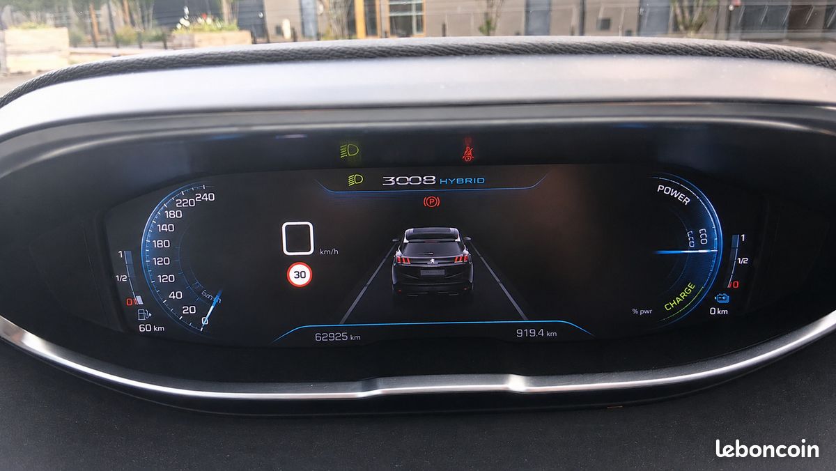 Peugeot 3008 1.6 THP 180 Hybrid e-EAT8 Allure Pack (image 12)