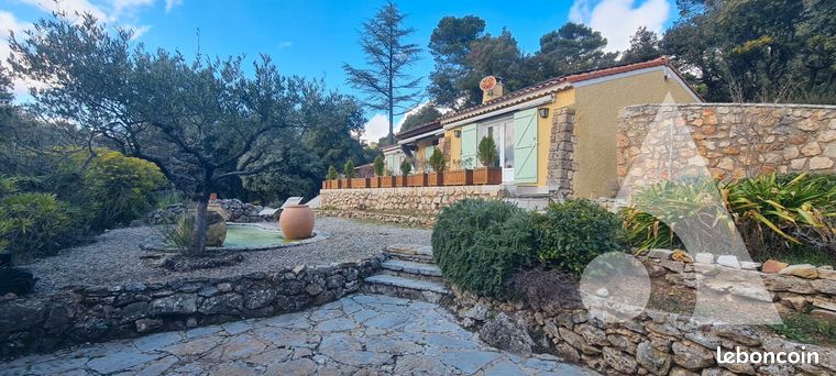 Villa 3 pièces 92 m²