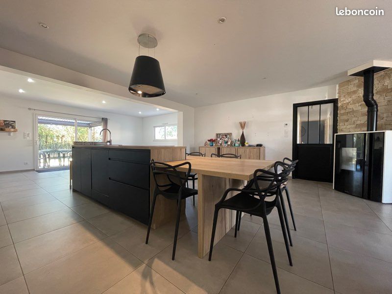 Maison 6 pièces 140 m² · à Chantonnay · 140 m² · 239 900 €