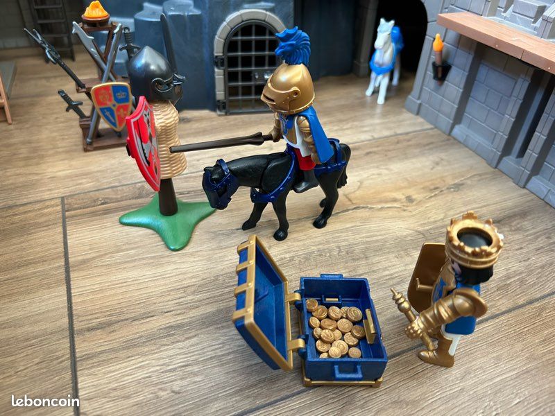 Château de chevaliers playmobile 6000 + 6373 + 6371 (image 8)