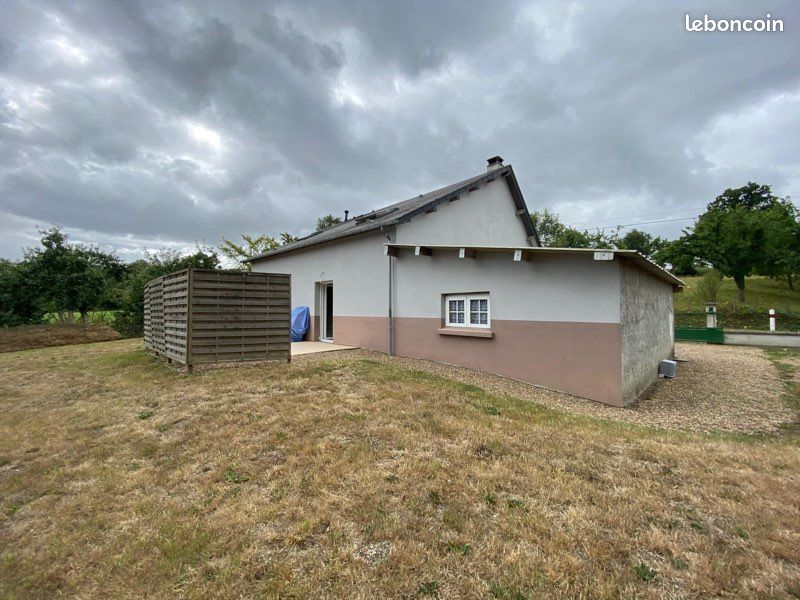 Maison 5 pièces 107 m² · à Tessy-Bocage · 107 m² · 700 €/mois