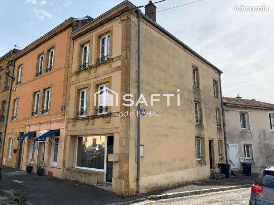 Immeuble 3 pièces 118 m² · à Montmédy · 118 m² · 124 000 €