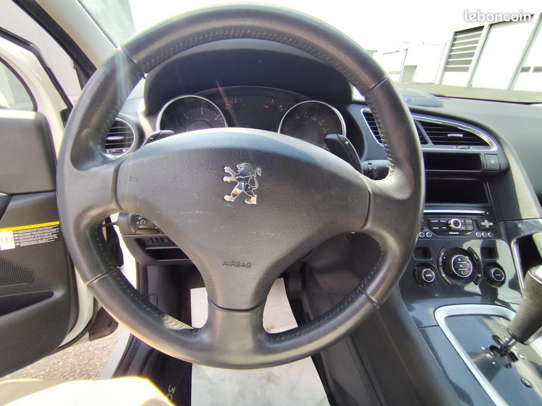 PEUGEOT 3008 1.6 e-HDi FAP - 115 - BV MP6 Business Pack PHASE 1 (image 19)