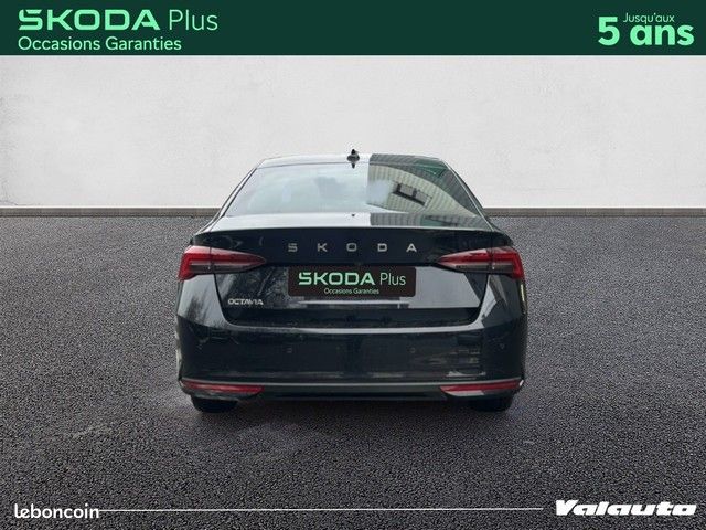 Skoda Octavia SELECTION 2.0 TDI 150 DSG7 (image 25)