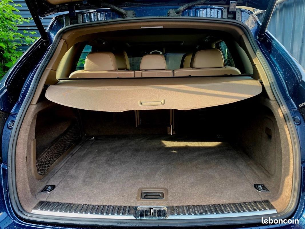 Porsche Cayenne Diesel 3L V6 Belle configuration En bon état (image 12)