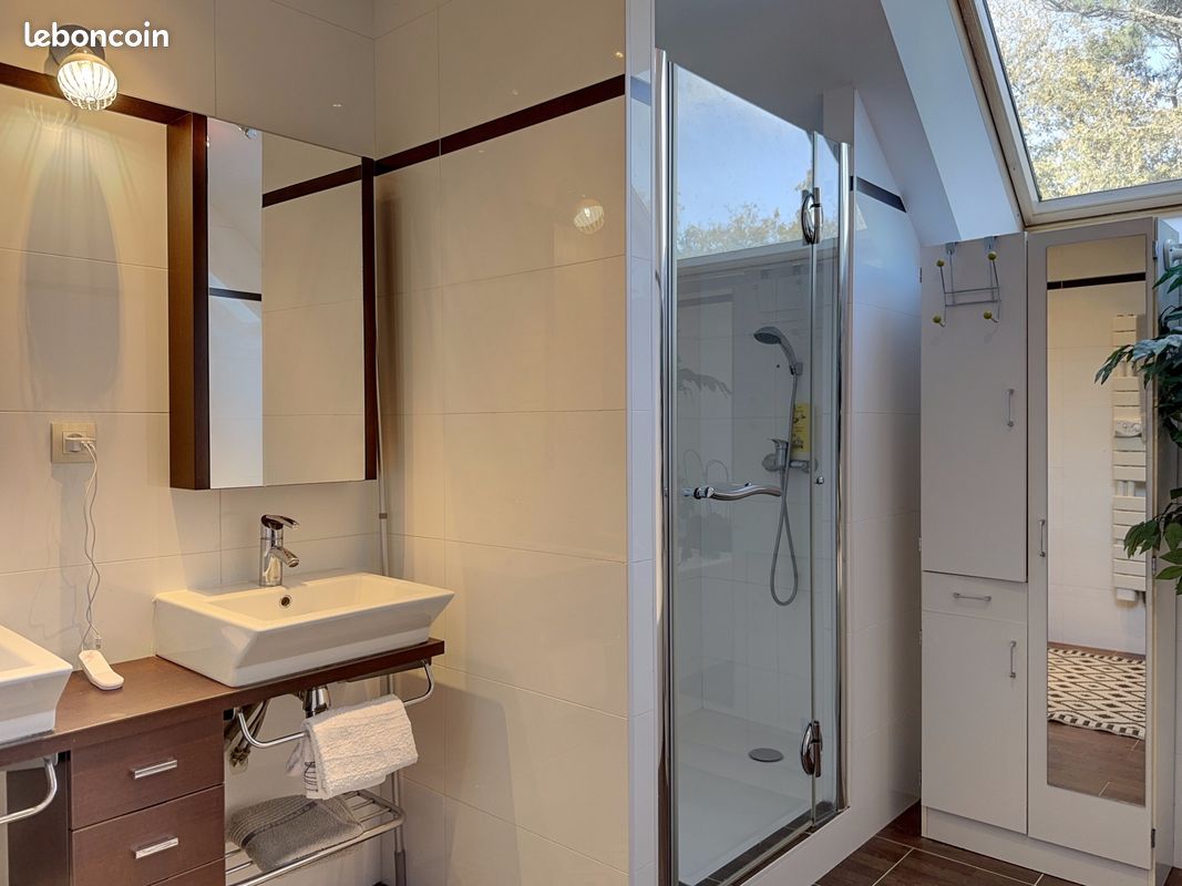 Propriété 6 pièces 200 m² (image 14)