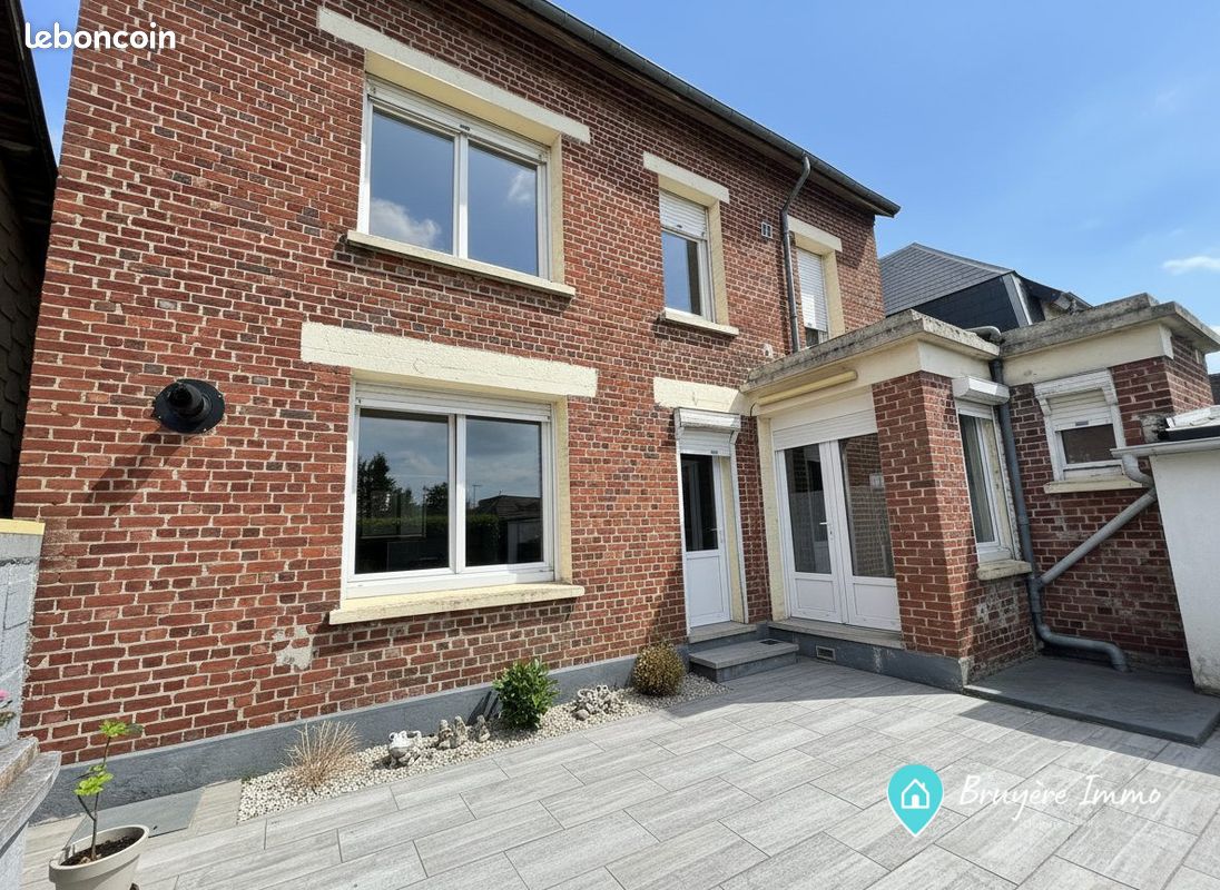 Maison 7 pièces 165 m² · à Aulnoye-Aymeries · 165 m² · 210 000 €