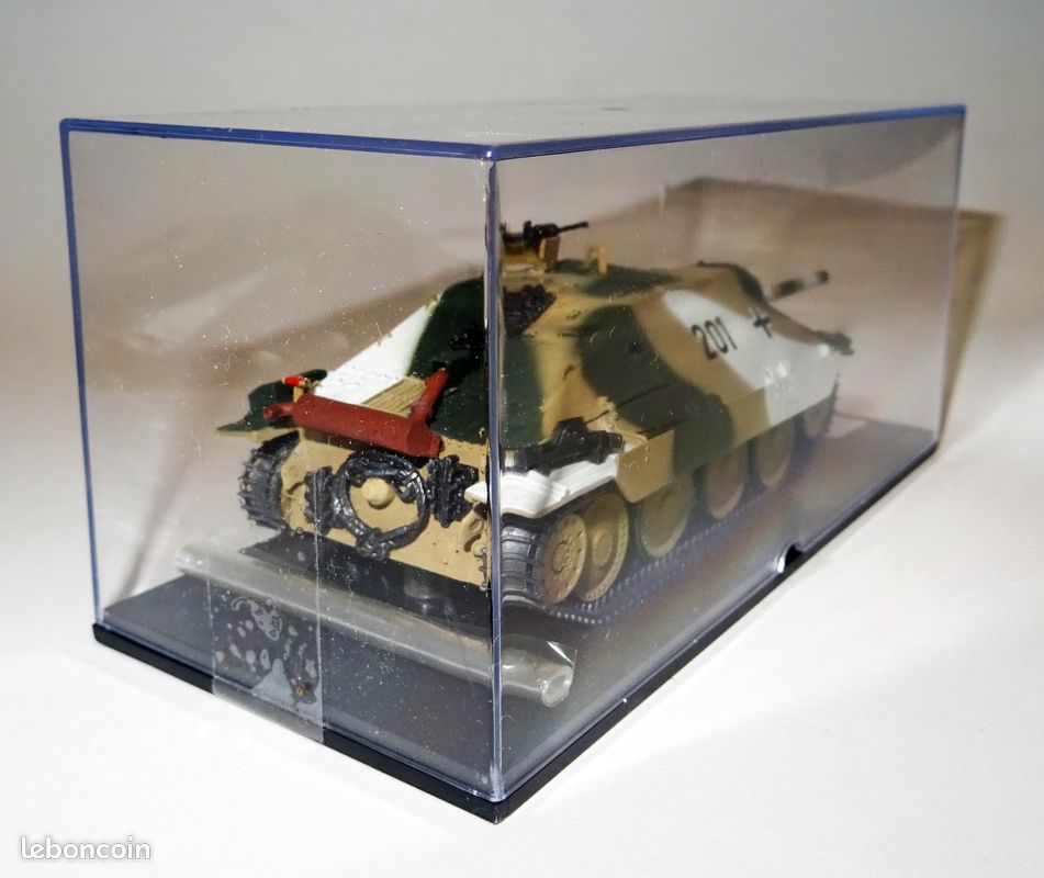 MAQUETTE CHAR ALLEMAND JAGDPANZER 38 (t) HETZER TAMIYA 1/48 - 1.48eme
