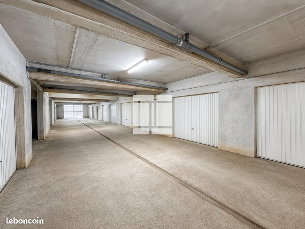 Parking 24 m² · à Penta-Di-Casinca · 24 m² · 28 500 €