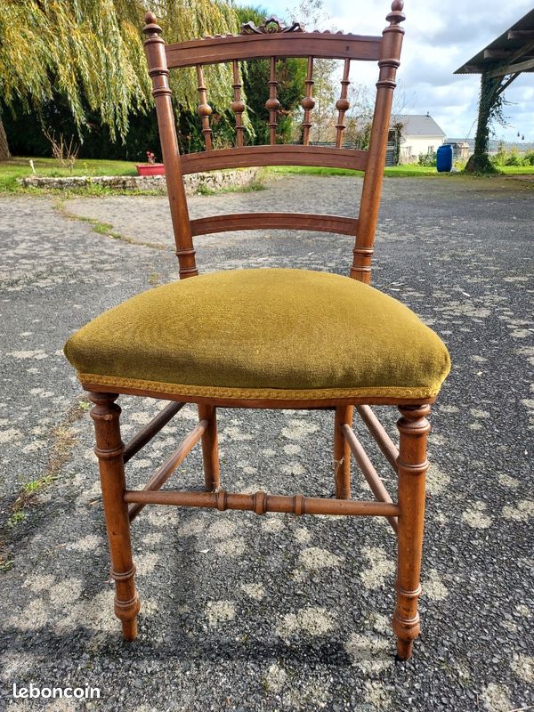 Chaise ancienne (image 2)