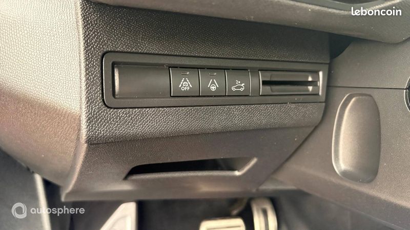 Peugeot 3008 1.5 BlueHDi 130ch S&S GT EAT8 (image 6)