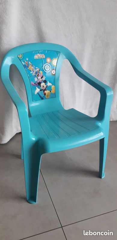 Chaise enfant (image 1)