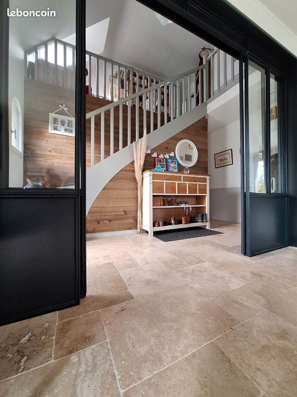Maison 9 pièces 205 m² · à Chalonnes-sur-Loire · 205 m² · 399 900 €