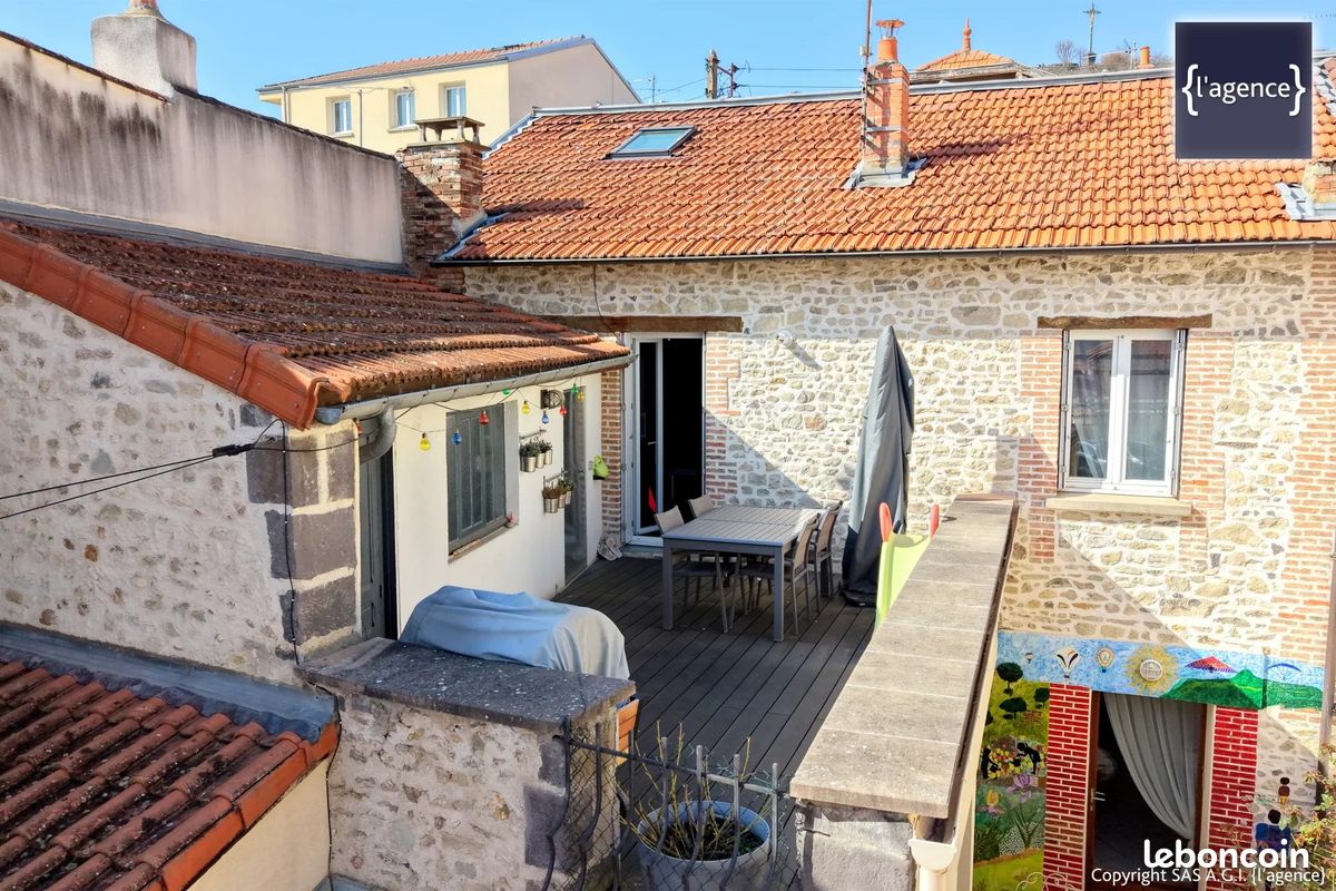 Appartement 5 pièces 121 m² · à Châtel-Guyon · 121 m² · 189 900 €