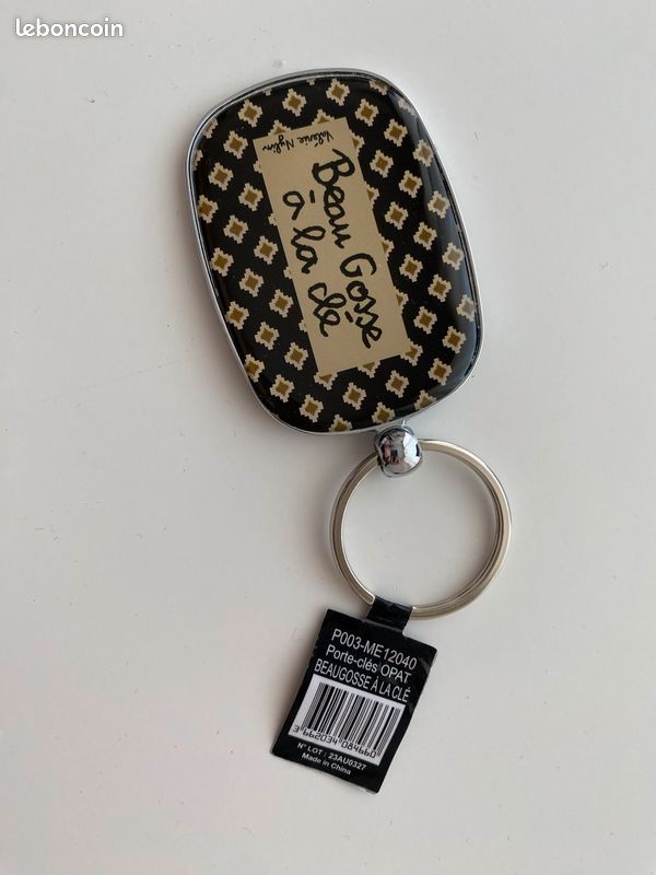 Porte clef beau gosse à la clé (image 1)