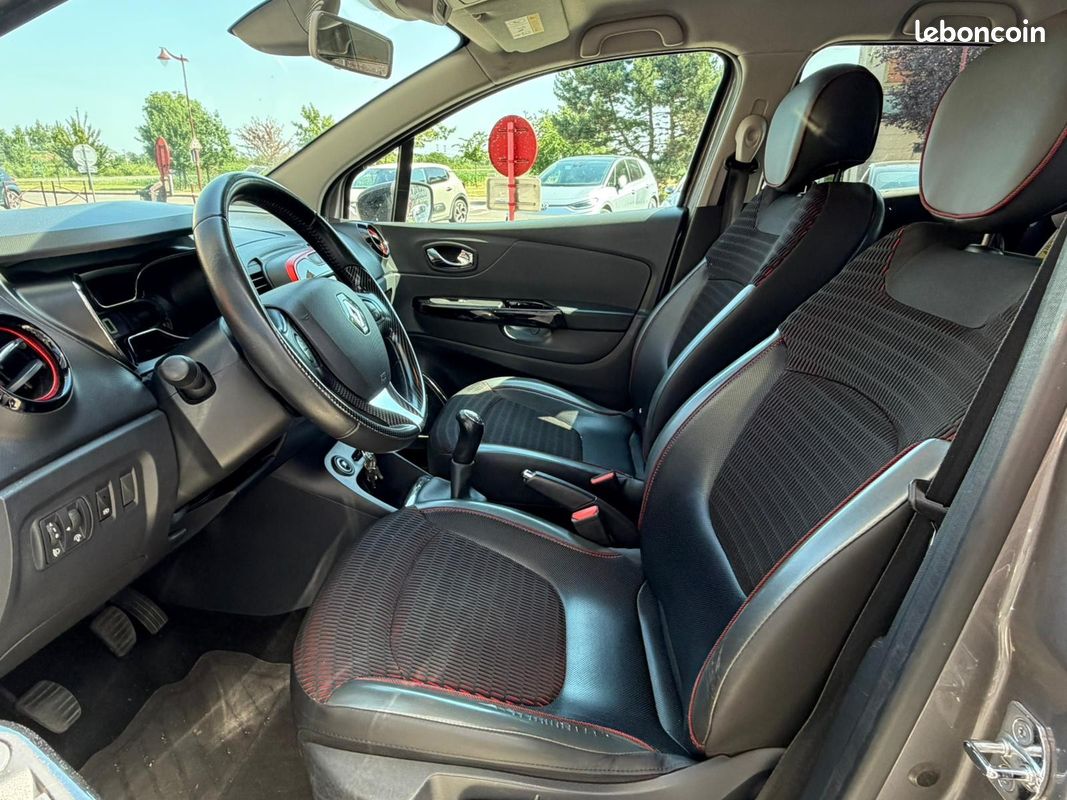 RENAULT CAPTUR TCe 90 Energy SS eco² SL Helly Hansen - REGULATEUR DE VITESSE / RADAR AR/ CAMERA DE RECUL (image 3)
