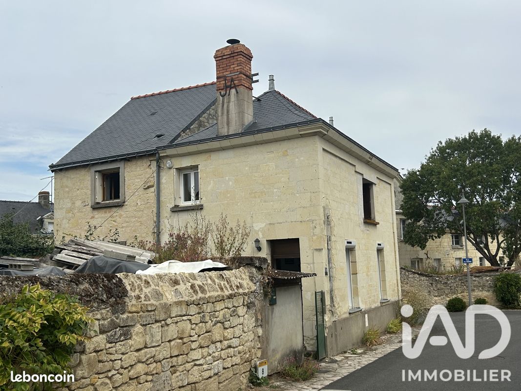 Maison 6 pièces 95 m² · à Doué-en-Anjou · 95 m² · 148 000 €