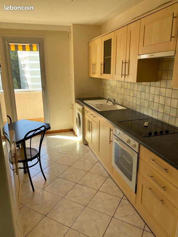 Appartement 3 pièces 75 m² · à Tassin-la-Demi-Lune · 75 m² · 295 000 €