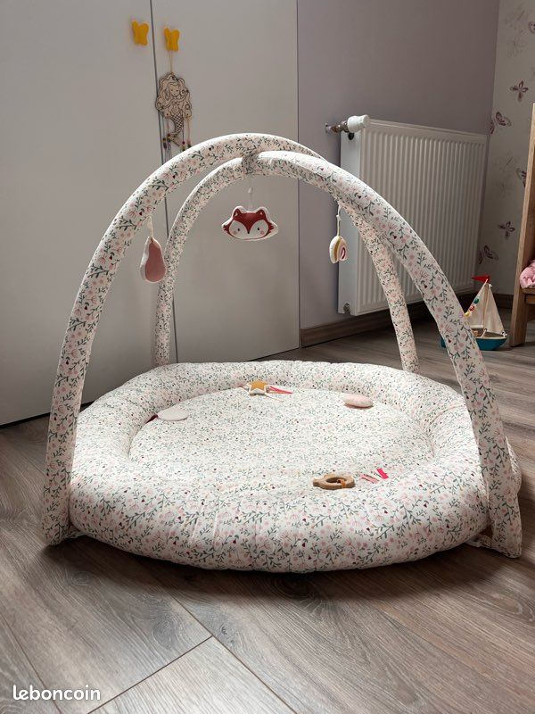 Tapis d'éveil Vertbaudet (image 1)