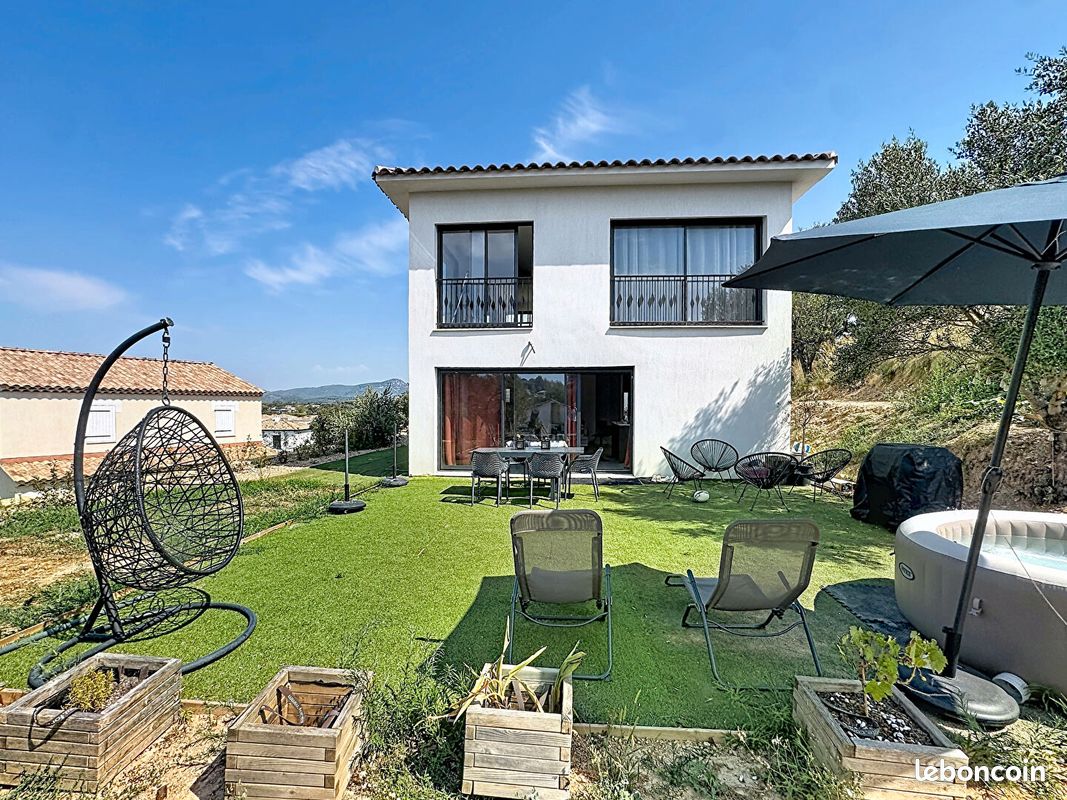 Maison 3 pièces 135 m² · à La Seyne-sur-Mer · 135 m² · 579 900 €
