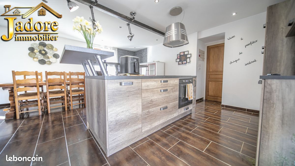 Propriété 5 pièces 125 m² (image 7)