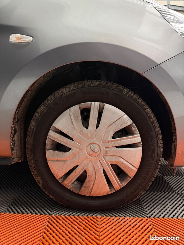 Mitsubishi space star 1.0 70 moteur a chaine clim (image 24)