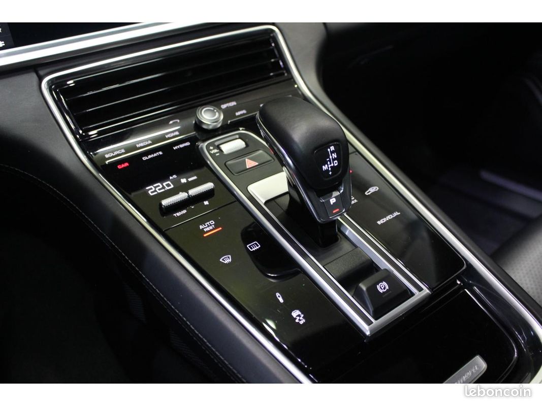PORSCHE PANAMERA 2.9i V6 - 462 cv -PDK - 4 E-Hybrid - Française Suivi complet Porsche (image 16)