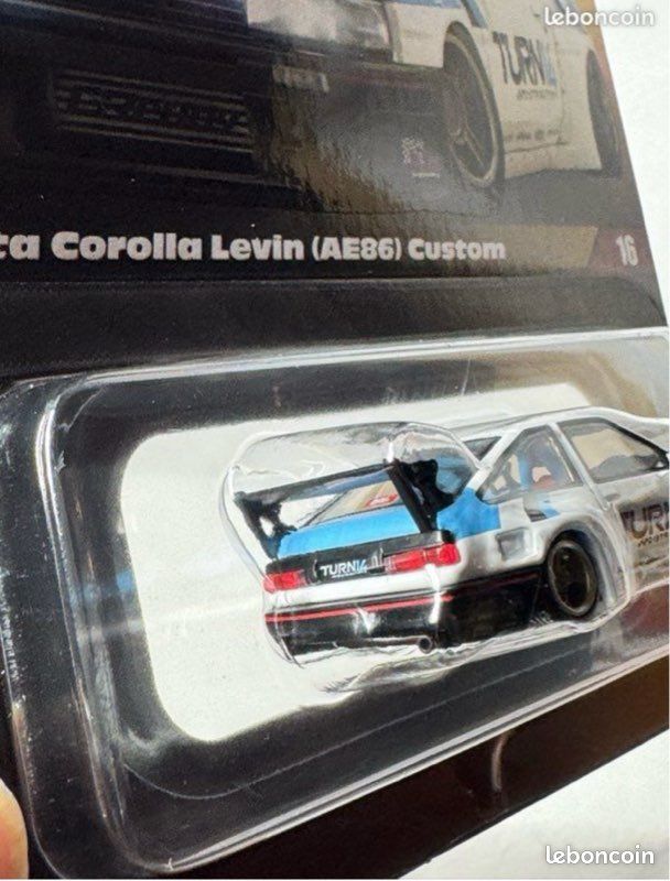 Hot Wheels Elite64 Toyota Corolla Levin AE86 Blanche – 1/64 – Édition 2025