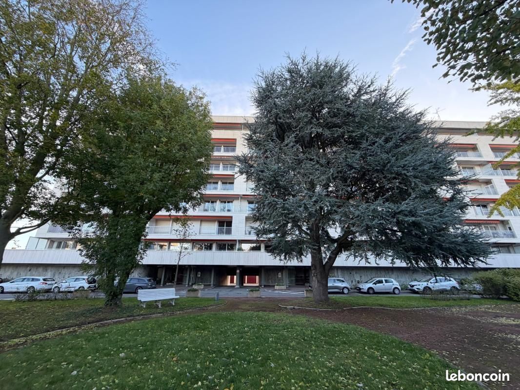 Appartement 4 pièces 126 m² · à Marcq-en-Barœul · 126 m² · 1 950 €/mois