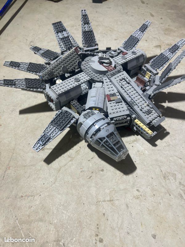 Lego star Ward (image 1)