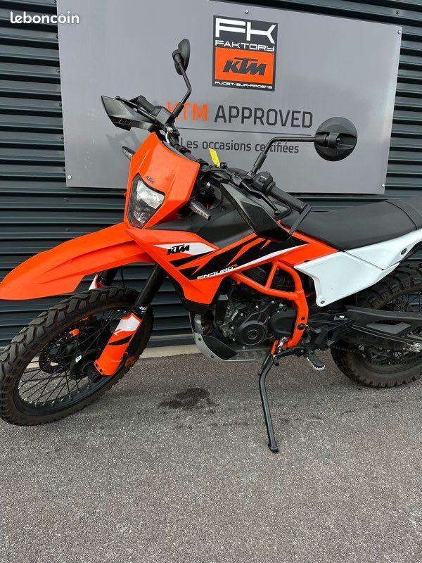KTM 125 enduro r 2026 - 2000 kilomètres (image 3)