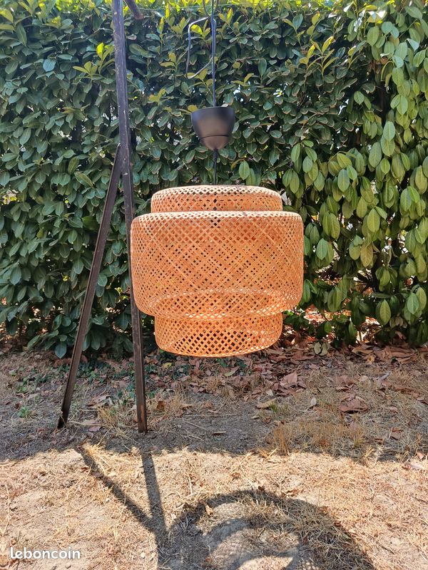 Suspension en bambou/rotin Ikéa (image 1)