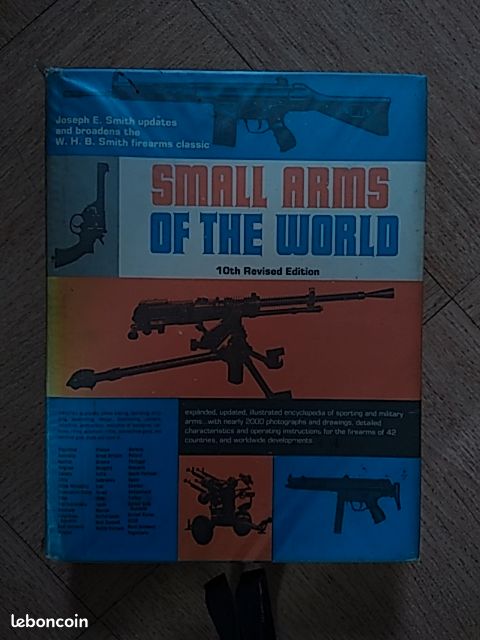 Small arms of the World (image 1)