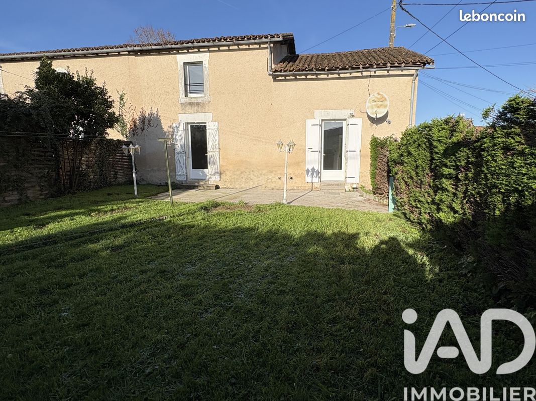 Maison 5 pièces 116 m² · à Parthenay · 116 m² · 106 500 €