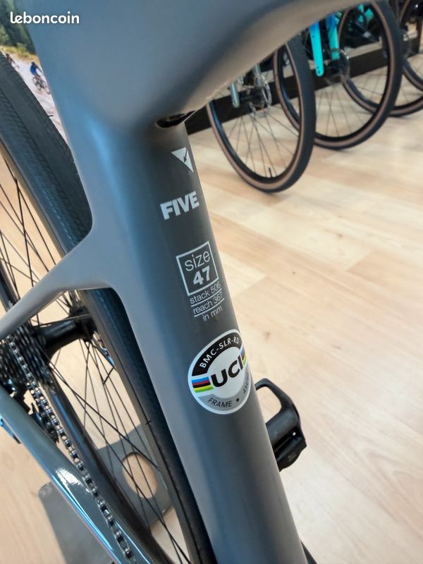 Route BMC Teammachine five SLR 01 disc (image 4)