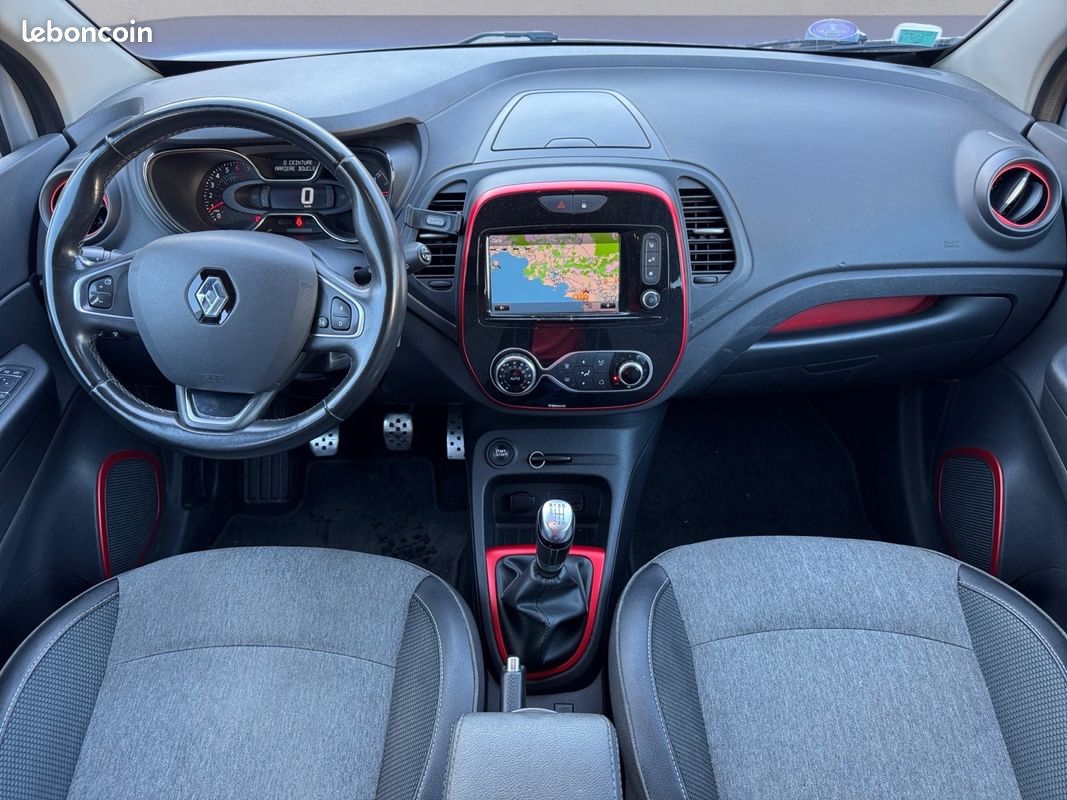RENAULT CAPTUR TCe 120 Energy Intens GPS (image 12)