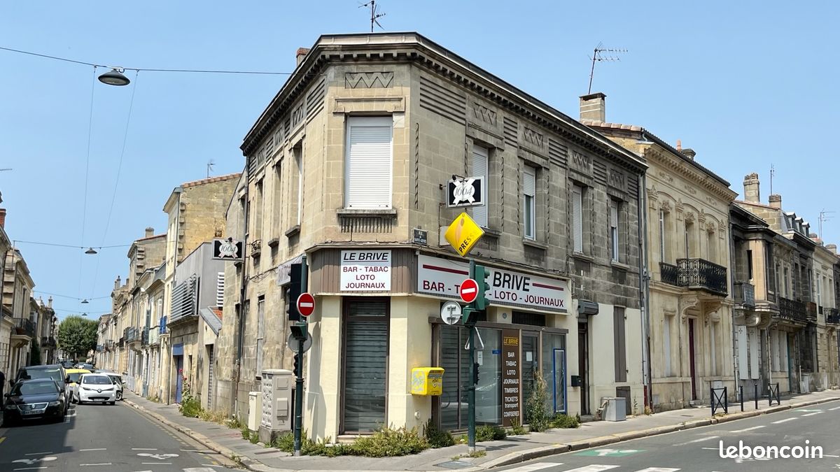 Appartement T3 à rafraichir dans immeuble en pierre - Quartier Saint-Genès - Bordeaux 33000 (image principale 8)