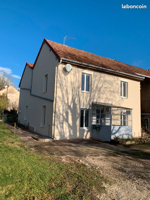 Maison 5 pièces 100 m² · à Marnay · 100 m² · 220 000 €